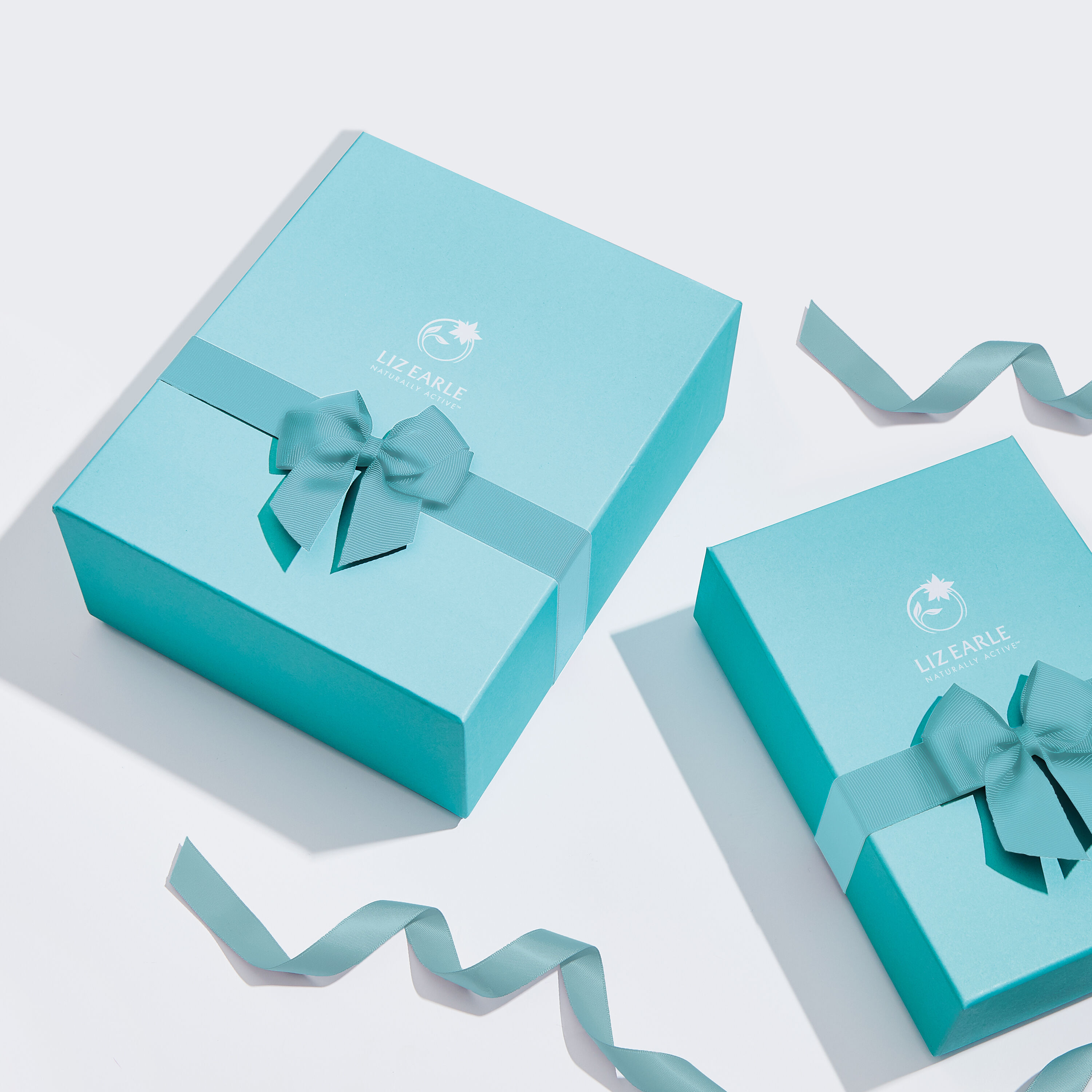 Gift box | Liz Earle Beauty Co.