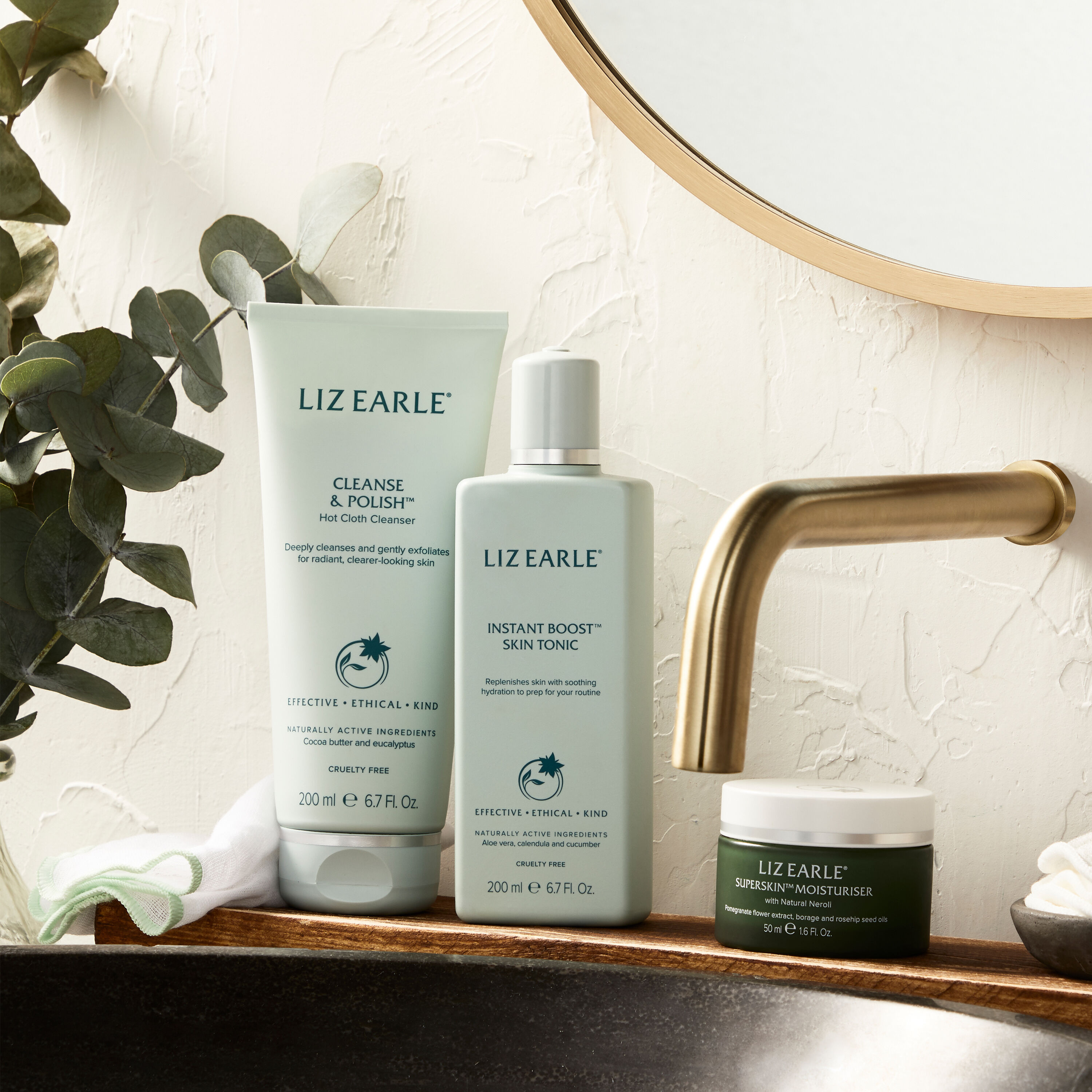 Skincare Routine &ndash;&nbsp;Uplifting Daily Essentials with Botanical Essence&trade; No.15  large