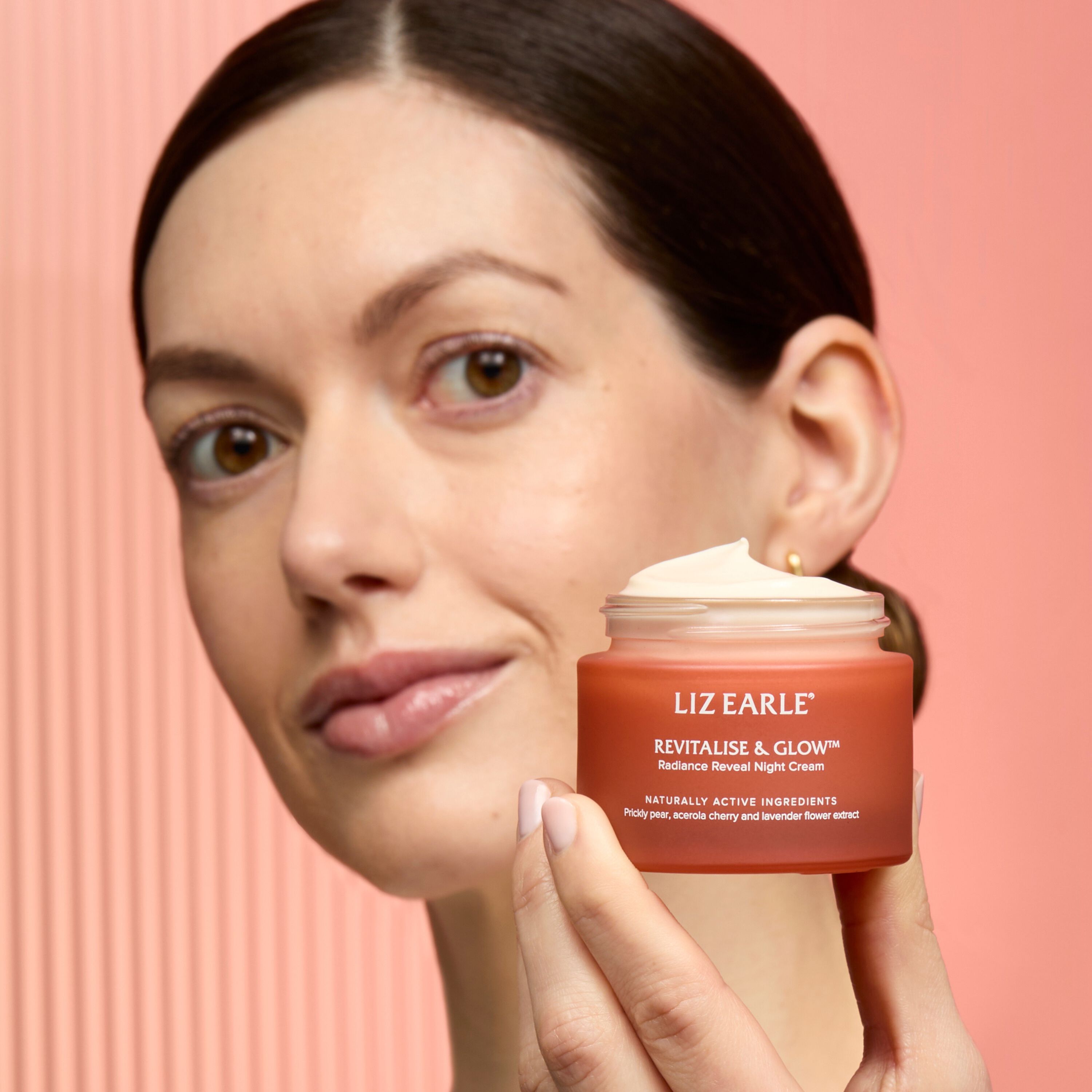 Liz Earle Revitalise & Glow Night Cream