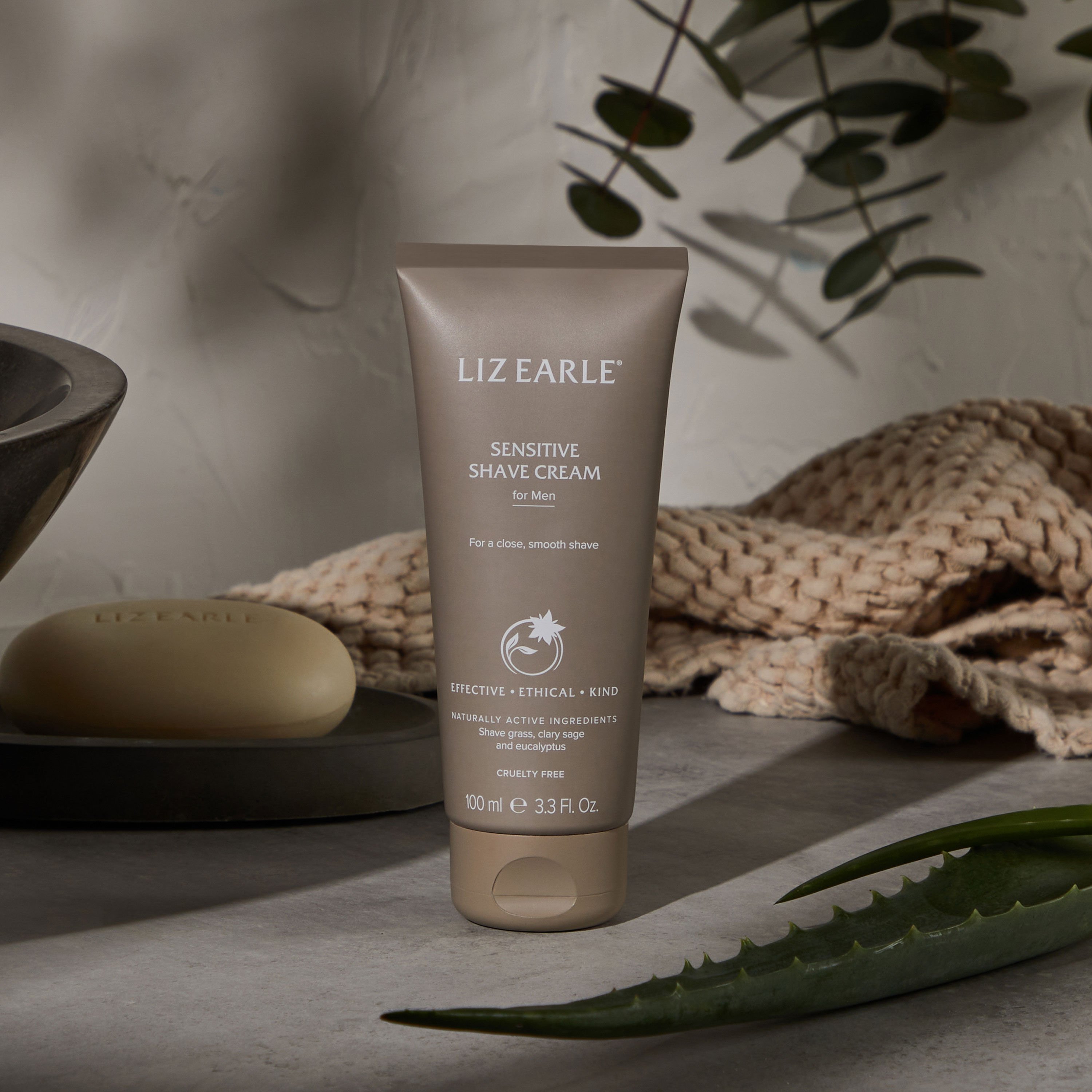 Sensitive Shave Cream Liz Earle Beauty Co