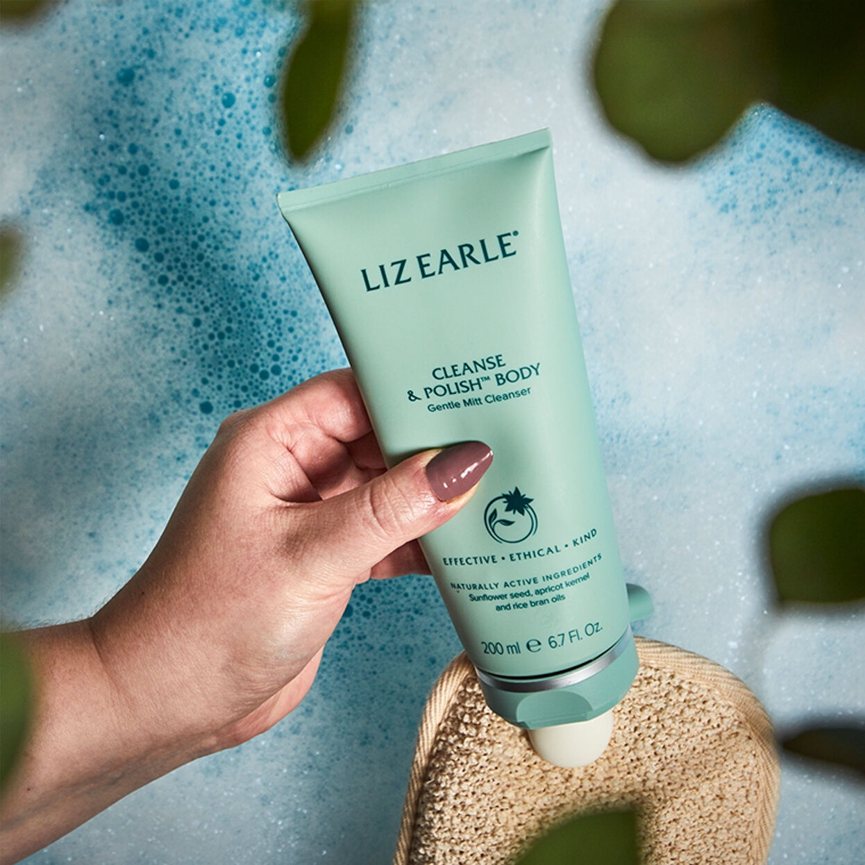 Liz earle cleanse store and polish 200ml