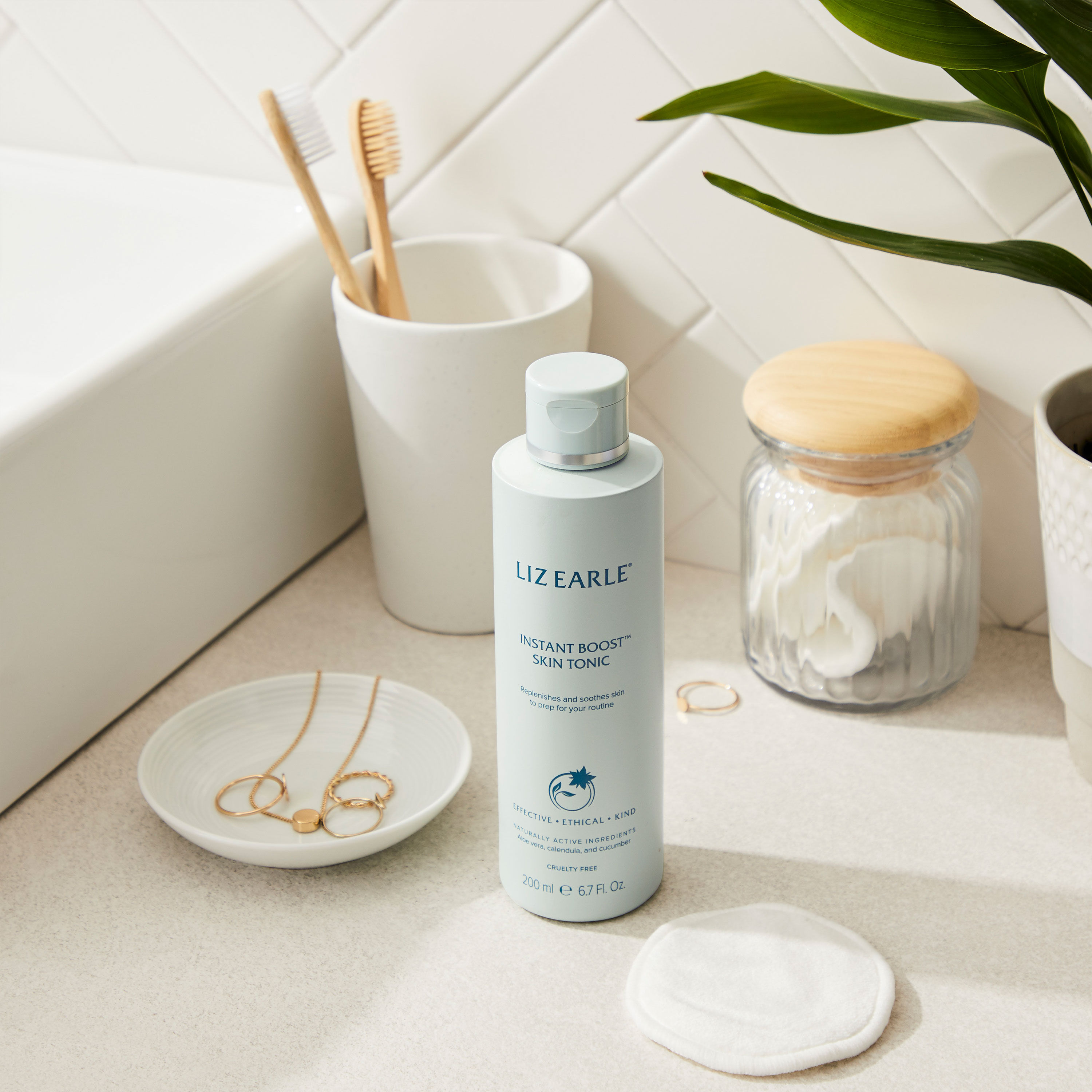 Instant Boost&trade; Skin Tonic  large