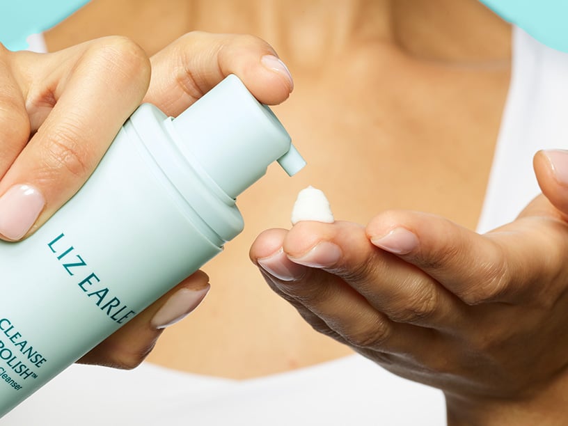 How to use hot cloth cleansing for glowing skin | Liz Earle Beauty Co.